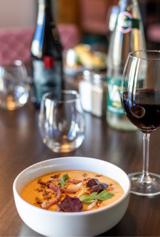 La Pause Rn7 - restaurant LA COUCOURDE