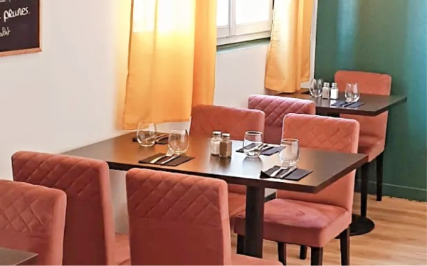 La Pause Rn7 - restaurant LA COUCOURDE